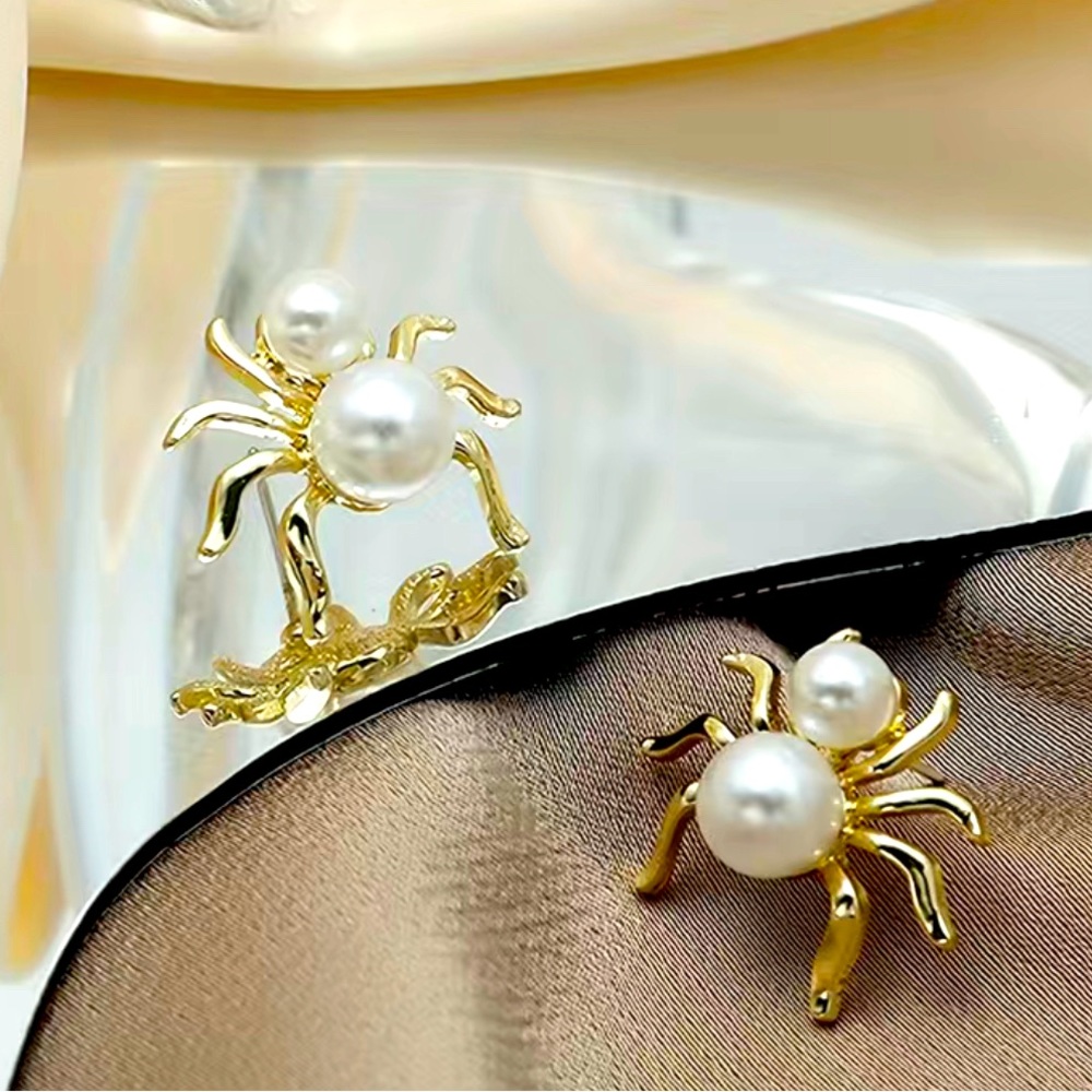 3D Golden Spider Stud Earrings Inlaid Faux Pearl Earrings 🕷️ Halloween 👻 🎃